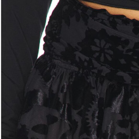 new FREE PEOPLE Snow Angel Micro Shorties / Black Combo 2563 - Picture 8 of 9